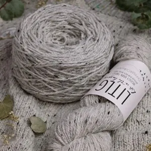 Aran Tweed Woolen Spun | Life In The Long Grass