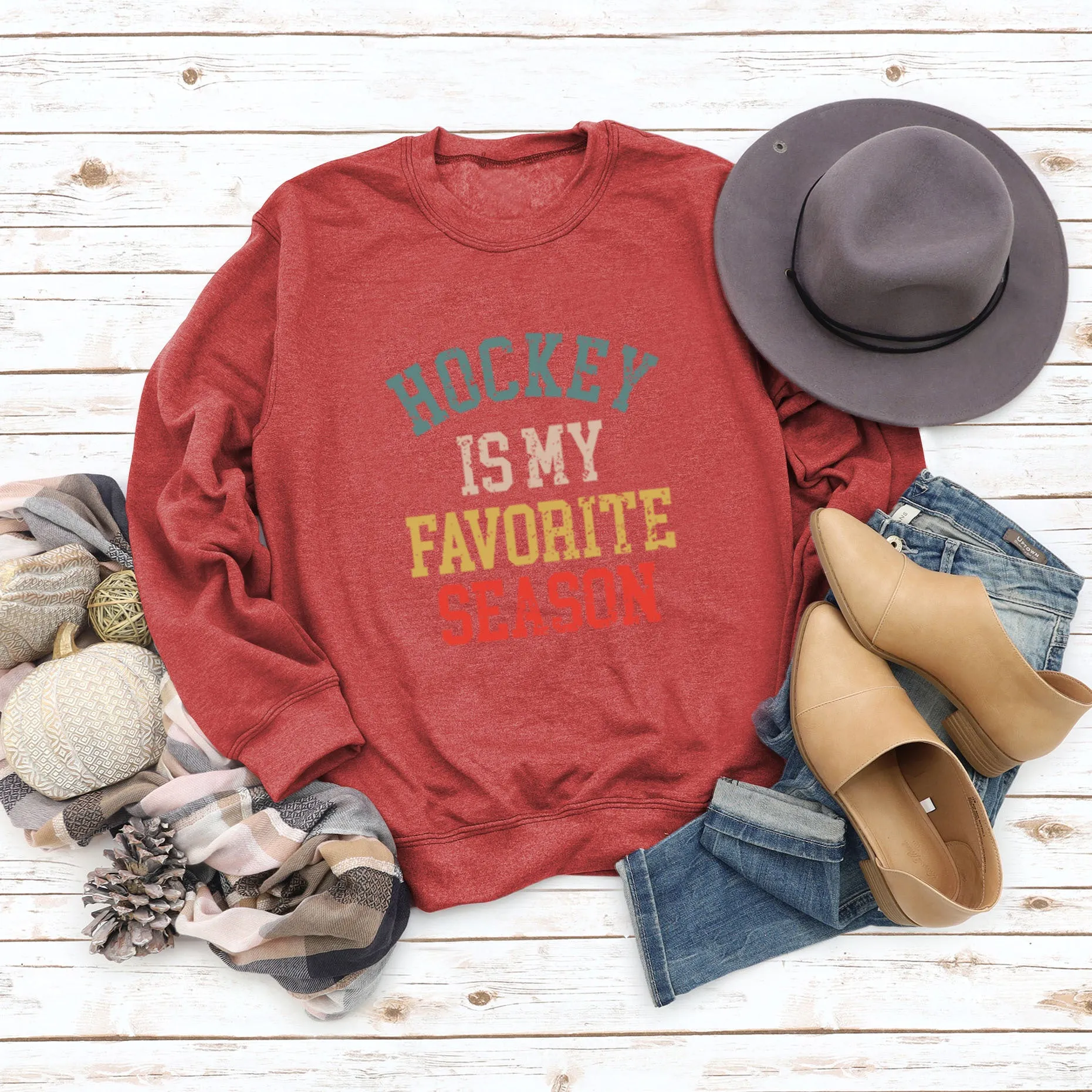 HOCKEY IS MY FAVORITE Letter Round Neck Plus Size Long Sleeve Sweater Girl