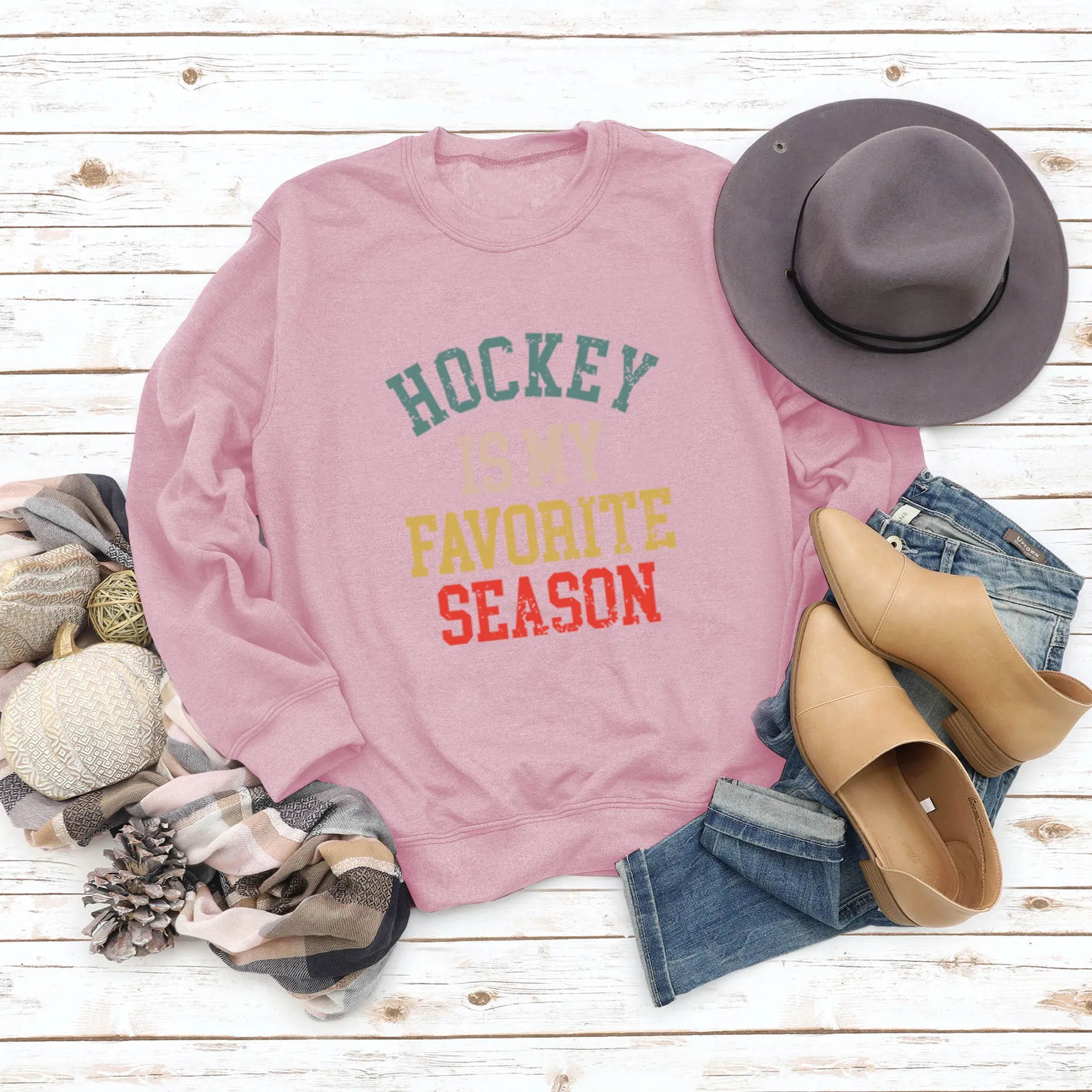 HOCKEY IS MY FAVORITE Letter Round Neck Plus Size Long Sleeve Sweater Girl