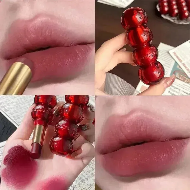 Waterproof Velvet Lipstick - Long-Lasting Matte Nude Lip Tint